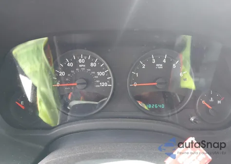 2012 Jeep Patriot Latitude z USA, uszkodzony, nr VIN 1C4NJPFA4CD696564